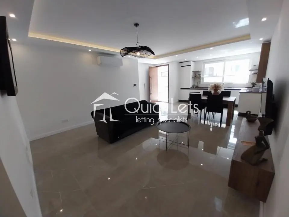 2 bedroom Maisonette to rent in Naxxar