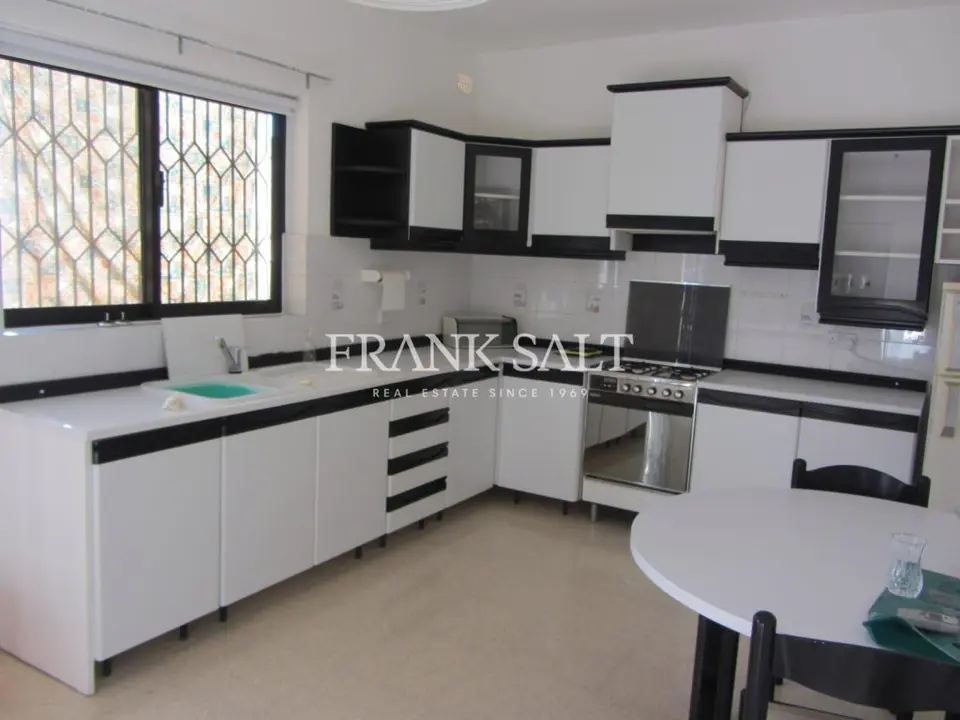 Marsascala, Furnished Maisonette