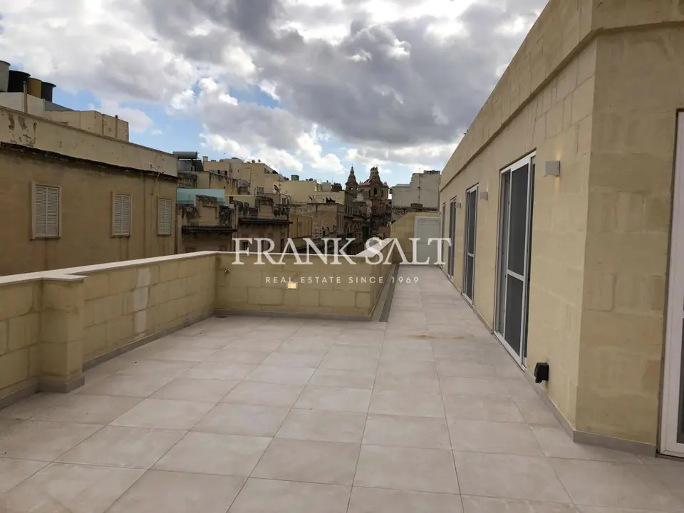 Sliema, Furnished Penthouse
