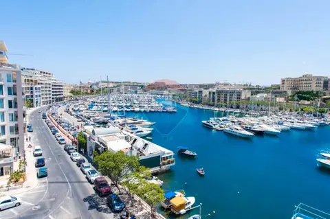 3 bedroom Apartment to rent in Ta' Xbiex