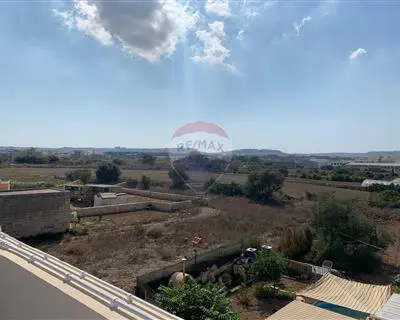 3 bedroom Villa Semi-detached for sale in Lija