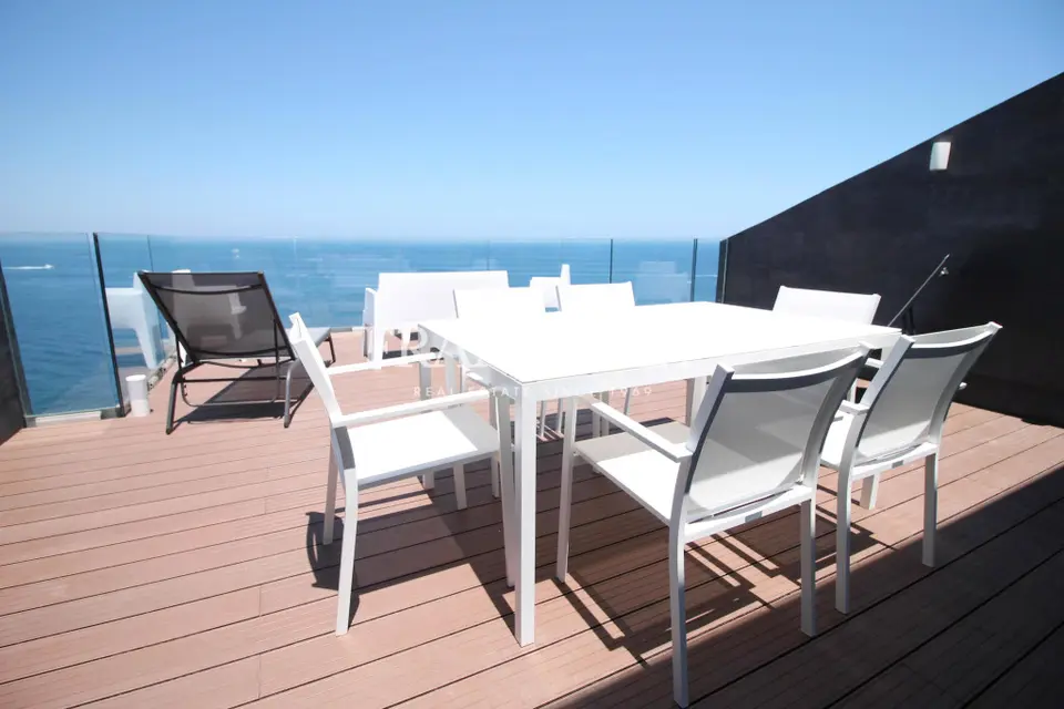 Sliema, Penthouse