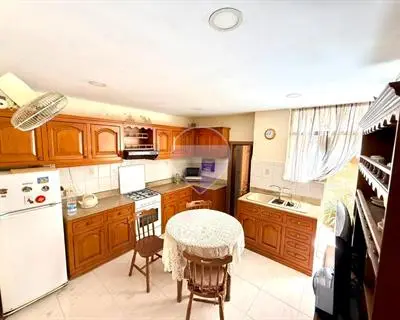 4 bedroom Townhouse for sale in Paola