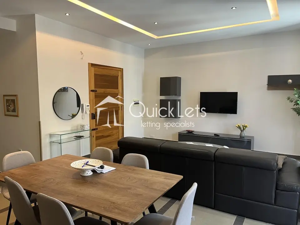 3 bedroom Apartment to rent in Sliema