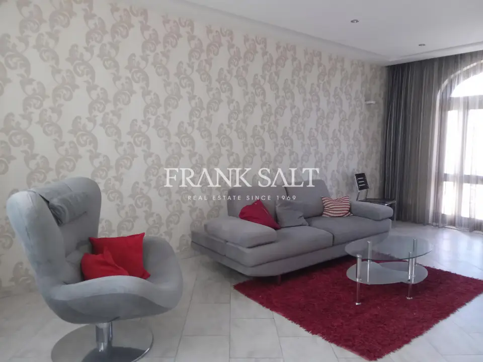 Victoria, Furnished Apartment