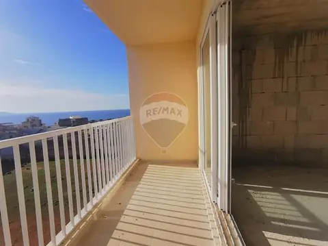3 bedroom Penthouse for sale in Gozo - Ghajnsielem