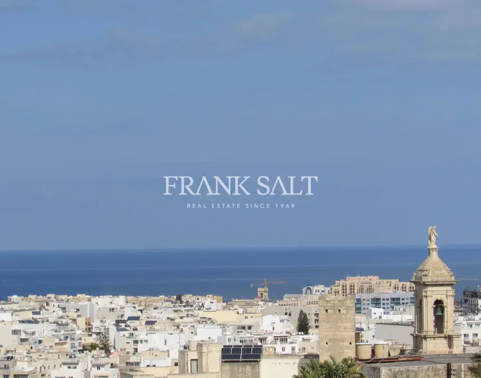 San Gwann, Furnished Penthouse