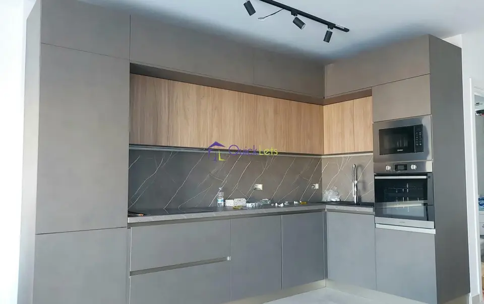 2 bedroom Penthouse to rent in Gzira