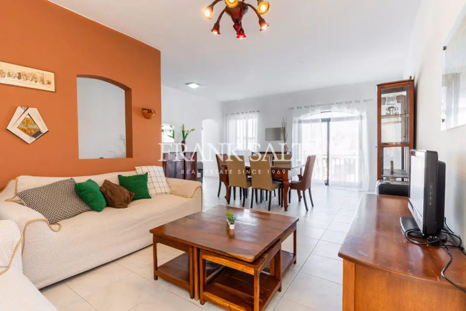Msida, Furnished Apartment