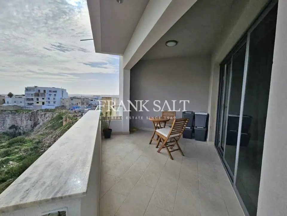 Naxxar, Furnished Apartment