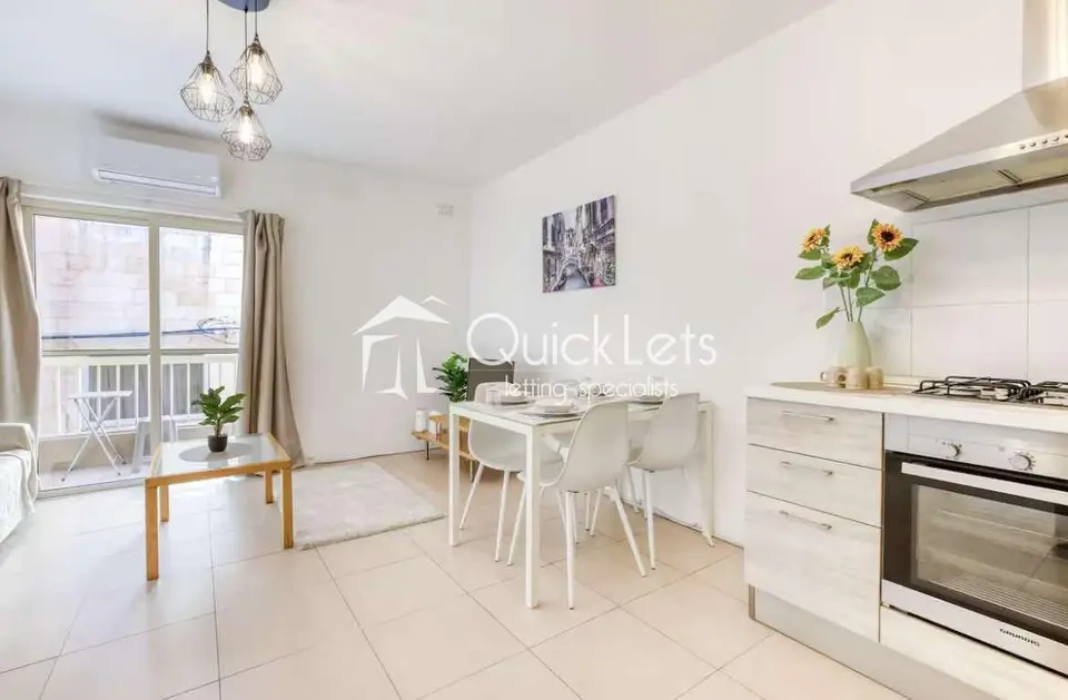 2 bedroom Apartment to rent in Sliema