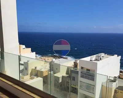 2 bedroom Penthouse to rent in Xghajra