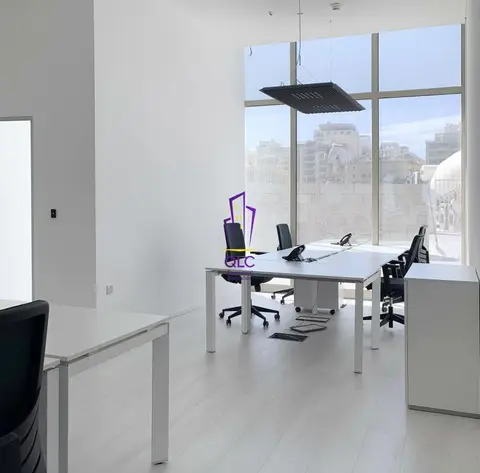 Office to rent in Sliema