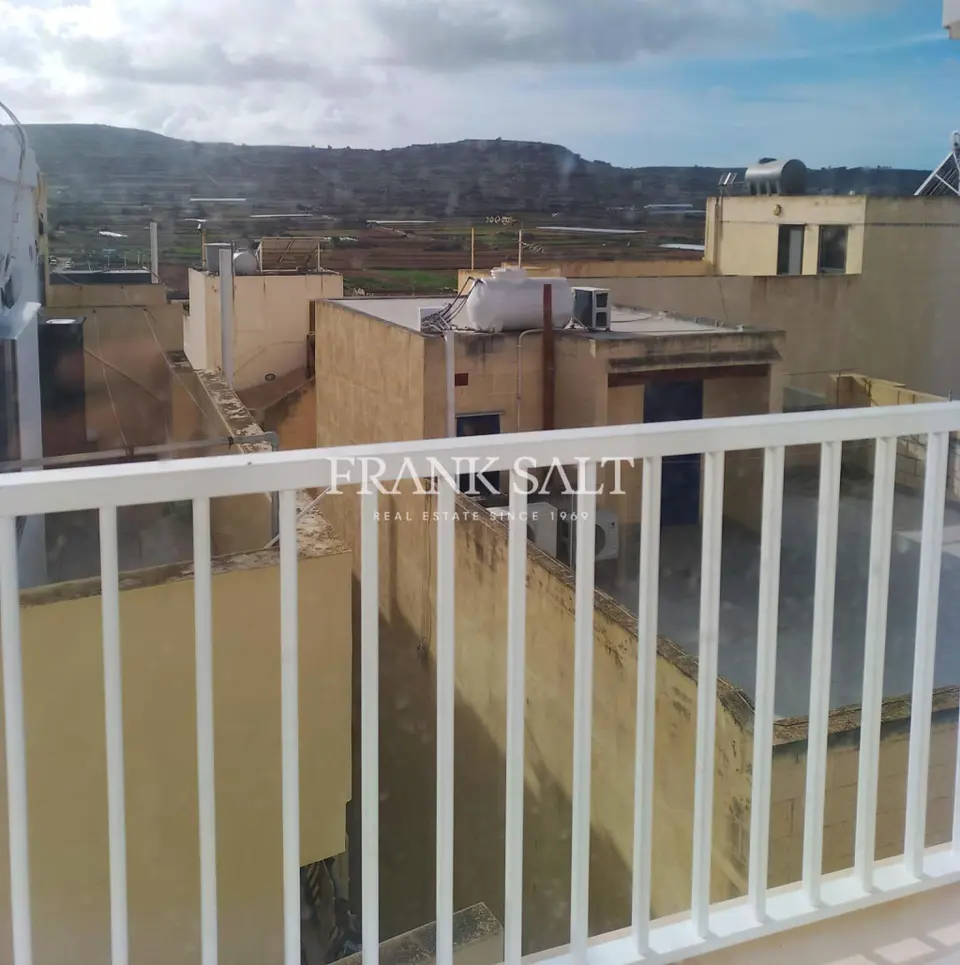 Mgarr, Apartment