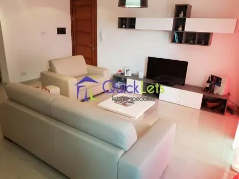 1 bedroom Penthouse to rent in Birkirkara
