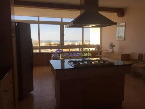 3 bedroom Penthouse to rent in Sliema