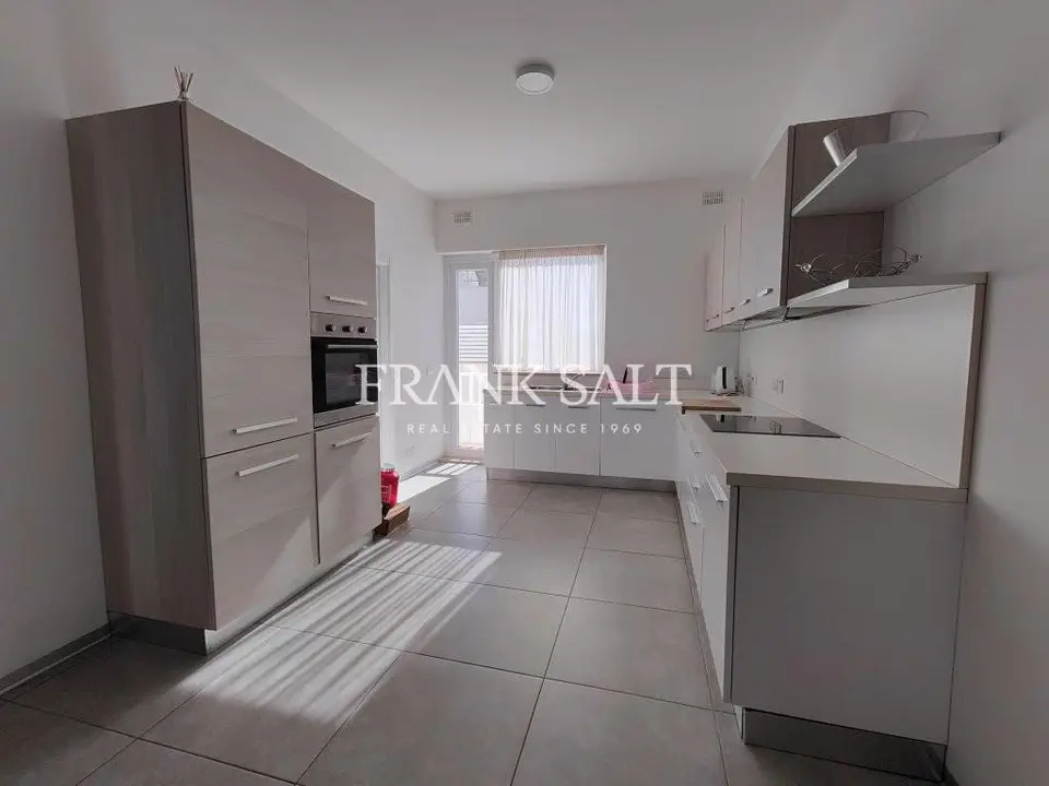 Naxxar, Furnished Apartment