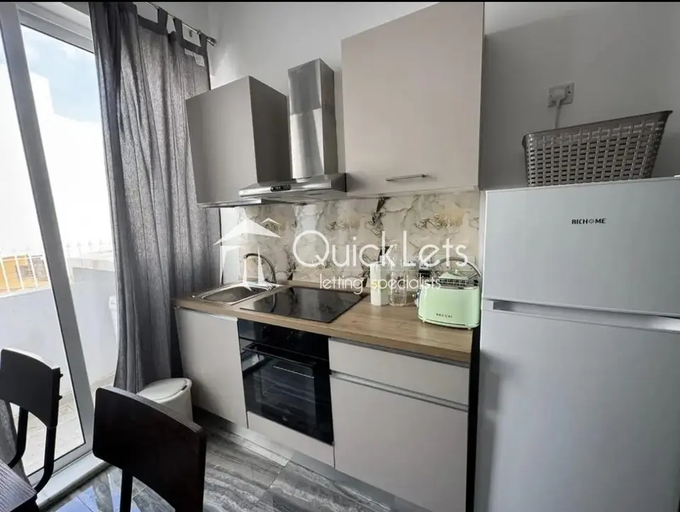 9 bedroom Townhouse to rent in Sliema