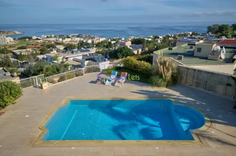 Villa 6 chambres à louer à Madliena