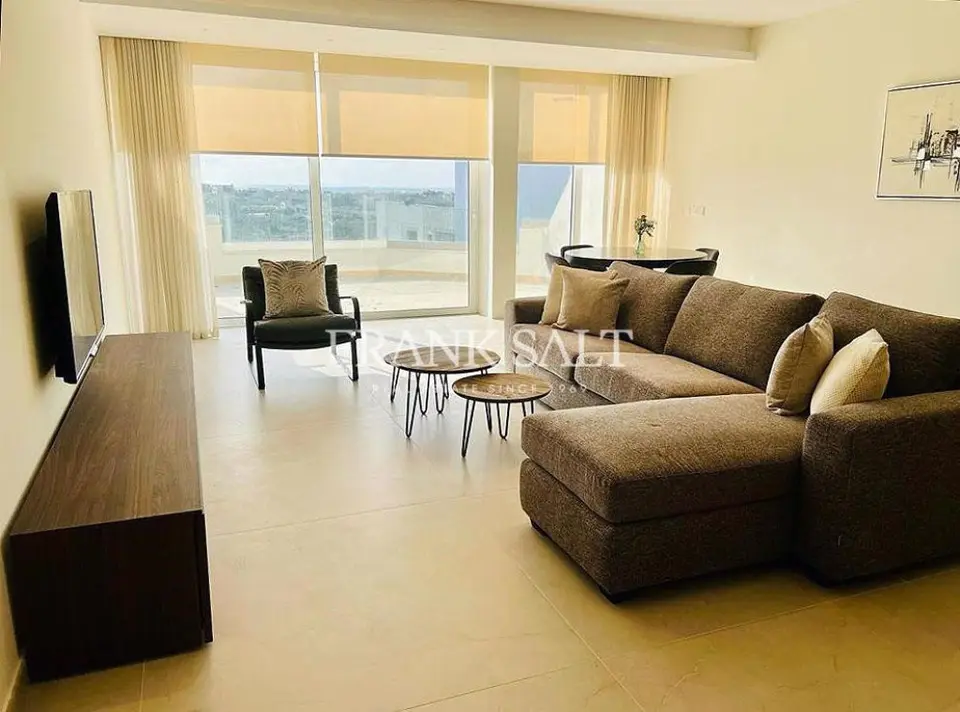 Gharghur, Furnished Penthouse