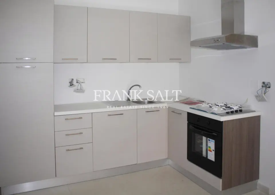 San Gwann, Furnished Apartment