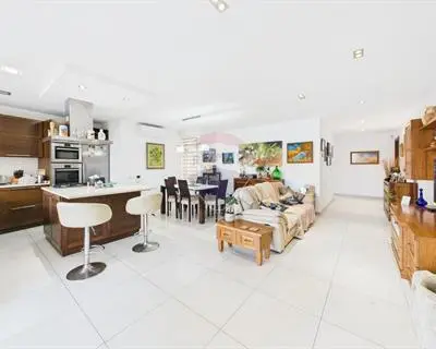 4 bedroom Penthouse for sale in Pieta