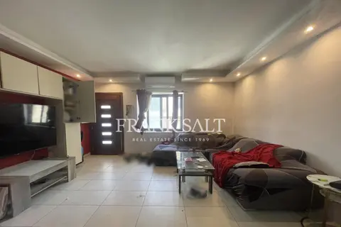 Maisonette For Sale in Fgura
