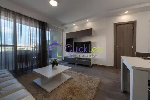 2 bedroom Apartment to rent in Ta' Xbiex