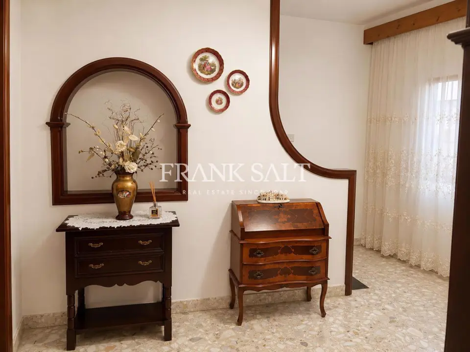 3 bedroom Maisonette for sale in Zebbug