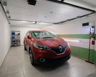 Garage (Residential) for sale in Luqa