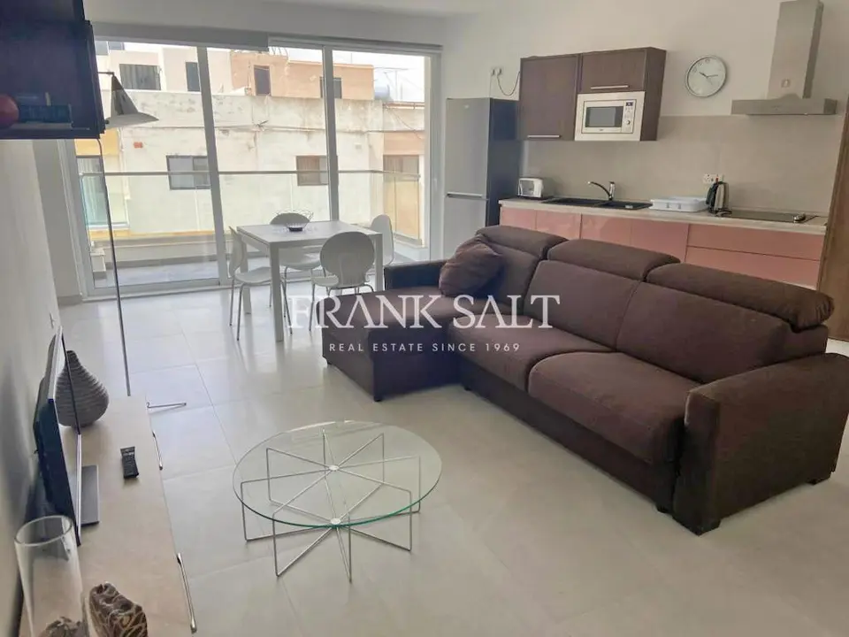 Tal-Ibrag, Apartment