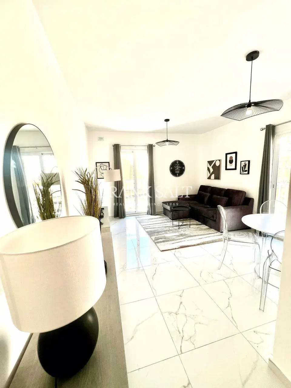 Gzira, Apartment