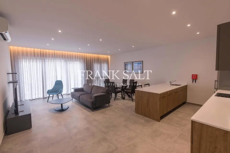 Gzira, Furnished Apartment