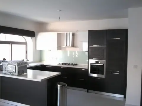 3 bedroom Apartment to rent in St. Julians