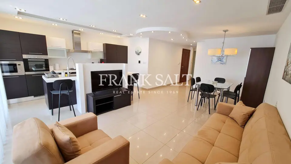 Gzira, Apartment