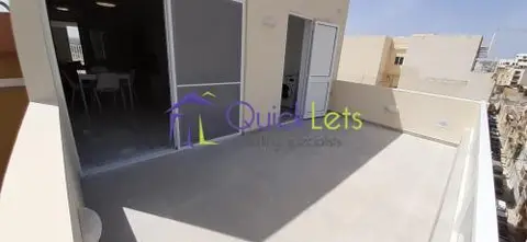 2 bedroom Penthouse to rent in Sliema