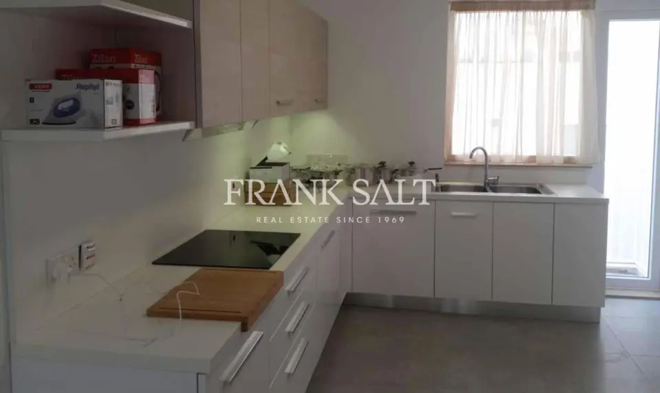 Naxxar, Furnished Apartment