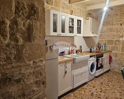 2 bedroom House of Character to rent in Gudja