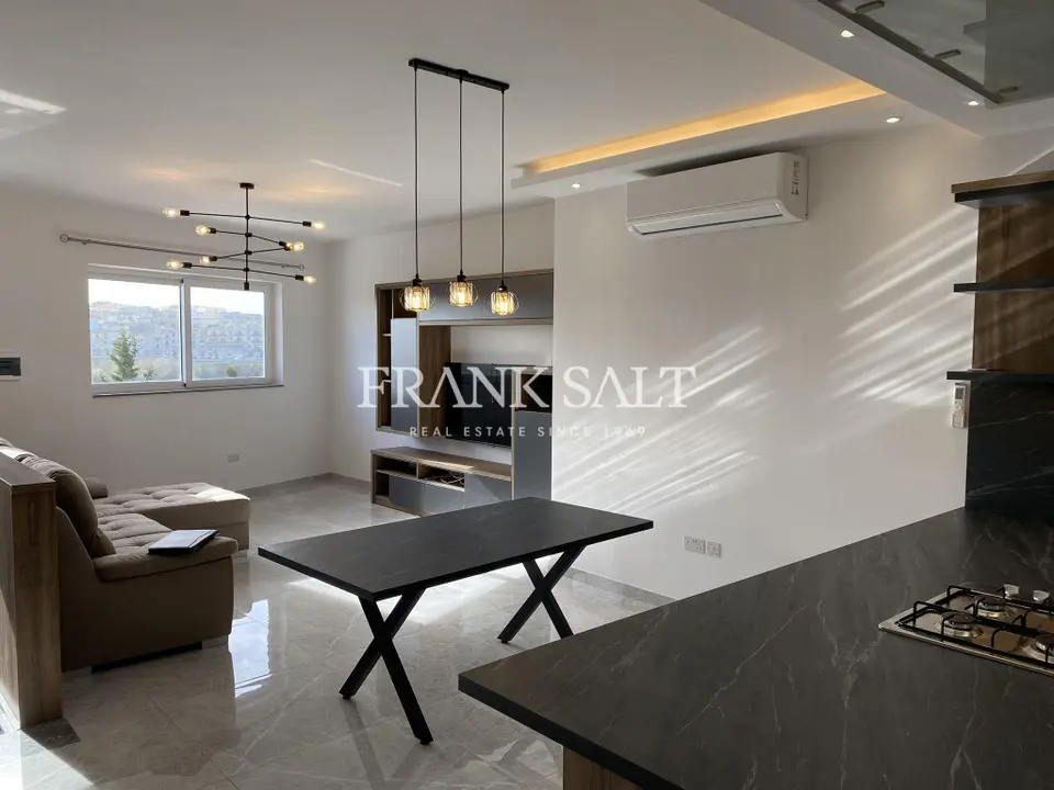 Mtarfa Finished Elevated Maisonette