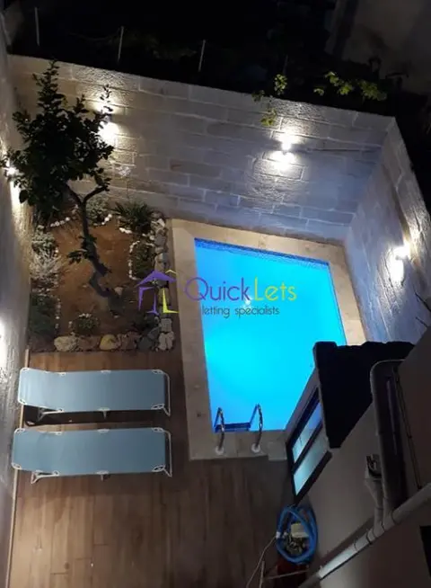 2 bedroom Townhouse to rent in Tarxien