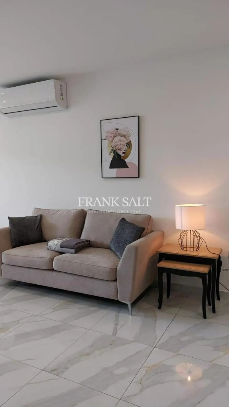 Mosta, Apartment