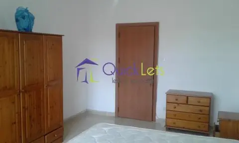 1 bedroom Penthouse to rent in Birzebbuga