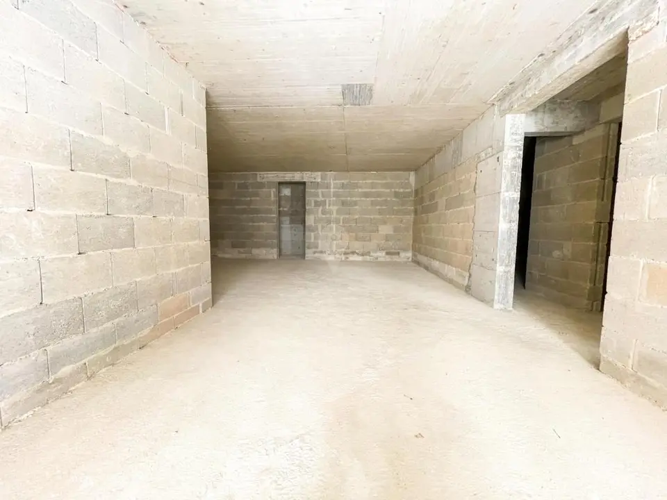 Garage/Parking Space for sale in Birzebbuga