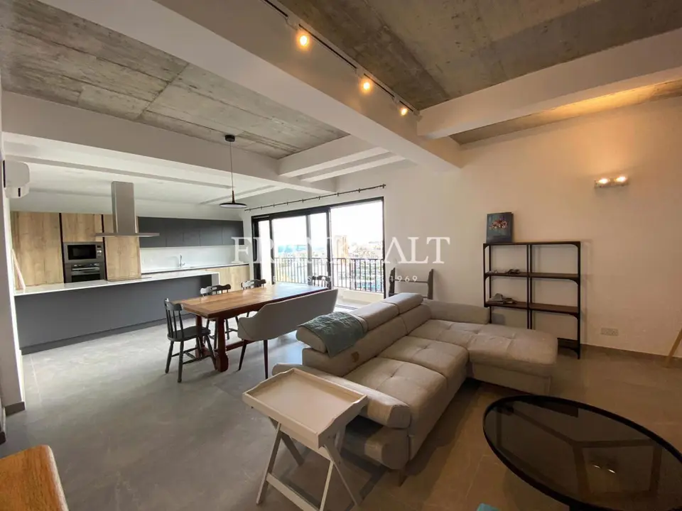 St Julians, Apartment