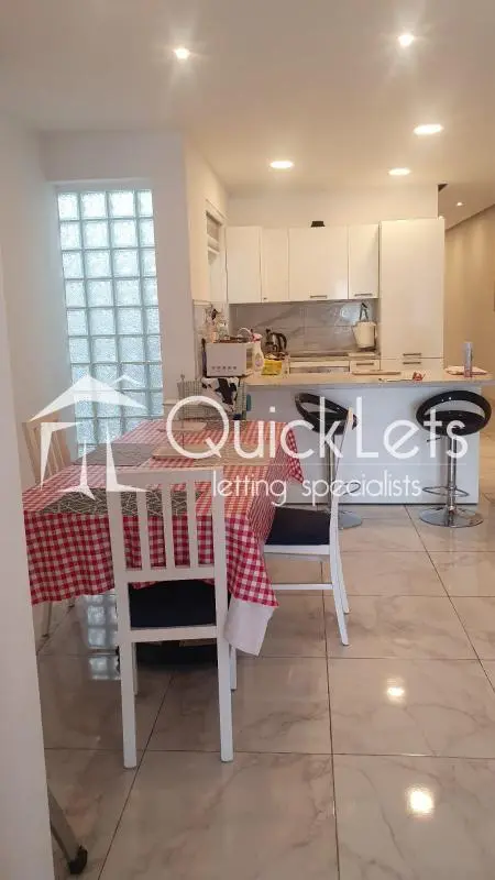 3 bedroom Apartment to rent in St. Julians