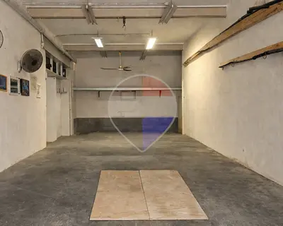 Garage (Residential) for sale in Naxxar