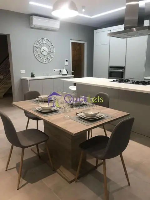 2 bedroom Townhouse to rent in Attard