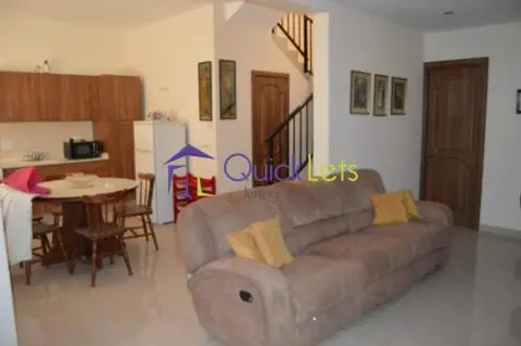 3 bedroom Terraced House to rent in Msida