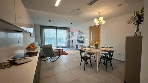 1 bedroom Penthouse to rent in Sliema