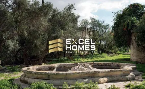 24 Bedroom Palazzo For Sale in Zebbug